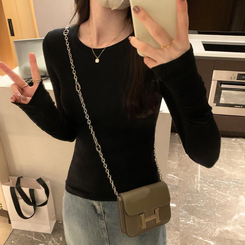 Simple Round Neck Tight Long-sleeved T-shirt Women's Autumn and Winter New Chic Soft and Waxy Versatile Slimming Bottoming Shirt Top