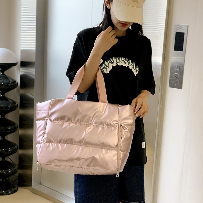 Schoolbag Women's Black Yoga Fitness Bag Travel Bag Dry And Wet Separation Waterproof Swimming Bag Portable Shoulder Travel Duffel Bag