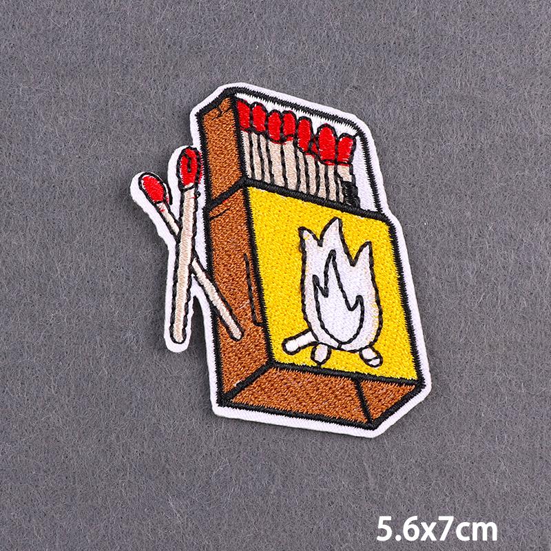 Red Fusible Patches Hiphop Iron On Thermoadhesive Patches For Clothes Cross Skull Embroidery Patches For Jacket Logo Applique