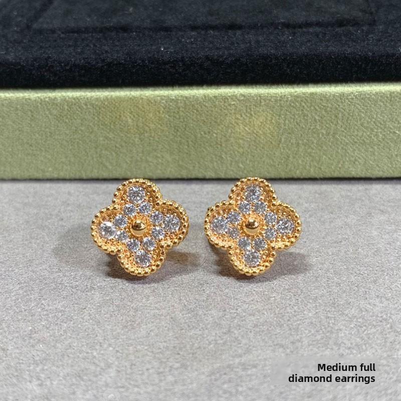 High Quality Four-leaf Clover Earring Buckle White Mother-of-pearl Earrings Red Chalcedony Black Agate Earrings