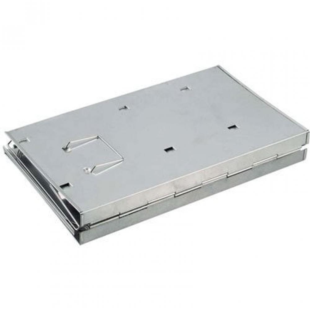 Captain S Tag Folding SMoker M 6547