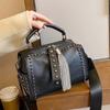 Luxury Brand Rivet Women Handbag Fashion Wide Strap Women Shoulder Bags Chain Tassel Design Ladies Crossbody Bags Black Boston