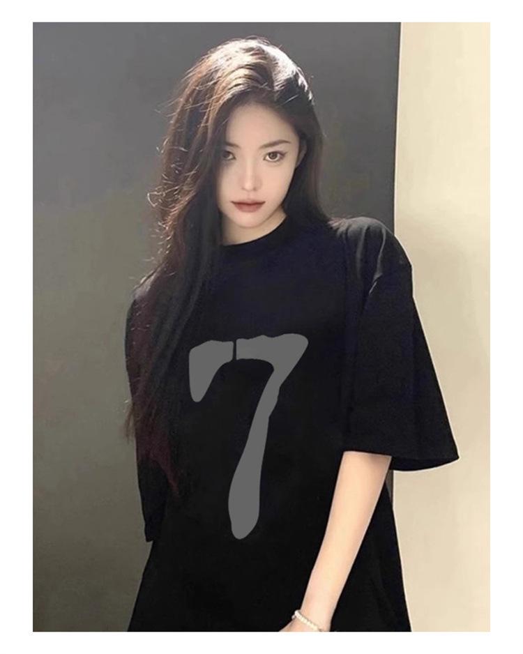 

Женская летняя хлопковая футболка с короткими рукавами - корейский стиль, принт с цифрой 7, свободный крой, повседневный пуловер XXL чёрный