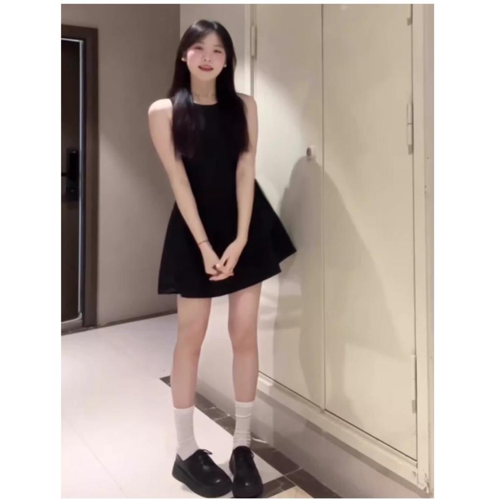 Black Hepburn Style Beautiful Sleeveless Dress Summer Wear Summer Small Black Dress Beautiful Pinched Waist Short Skirt