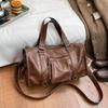 Ladies Retro Locomotive Wind Large Capacity Portable Messenger Bag