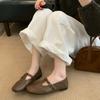 Inside and outside full leather comfortable flat-bottomed small leather shoes women's 2025 spring new round head T-buckle flat heel single shoes wom