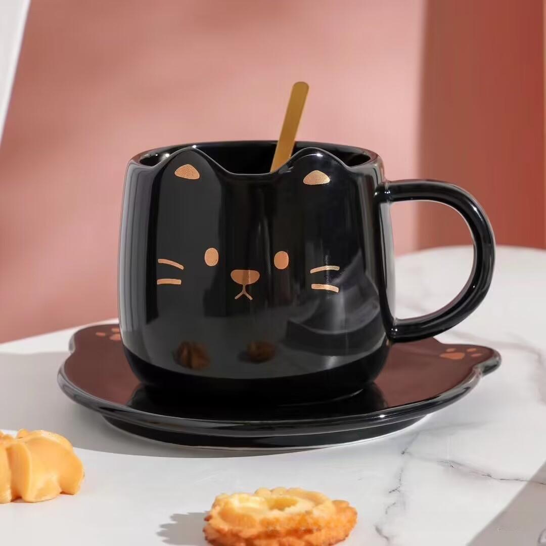 

Легкий роскошный скандинавский золотой расписной набор из кофейной чашки с блюдцем и кружкой-ложкой, керамическая чашка для домашнего завтрака, милая чашка для воды 301—400ml