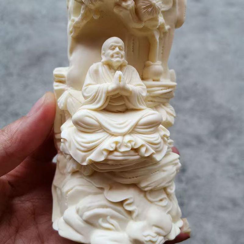 Hand Carved Shakyamuni Laughing Buddha Decorative Statue Feng Shui Home Office Room Decoration Chinese Buddhism Artwork 7.86 in