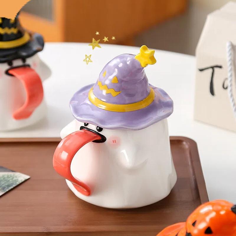 Podivný hrnek s duchem Roztomilý hrnek s duchem vyplazujícím jazyk s víčkem Dokonalý jedinečný halloweenský dárek pro přítelkyni