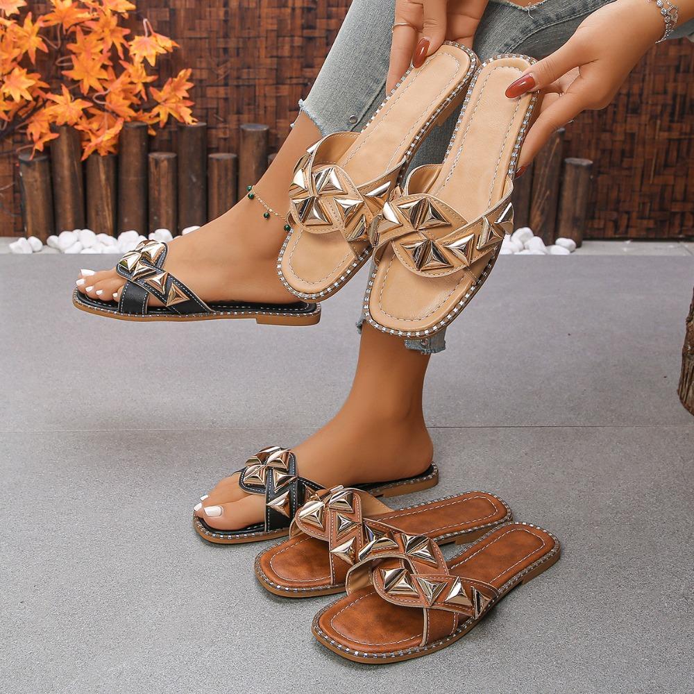 Summer New Style Sandals and Slippers Women's Outfit Fashionable Rivet Flat Slippers with Square Head Plus Size