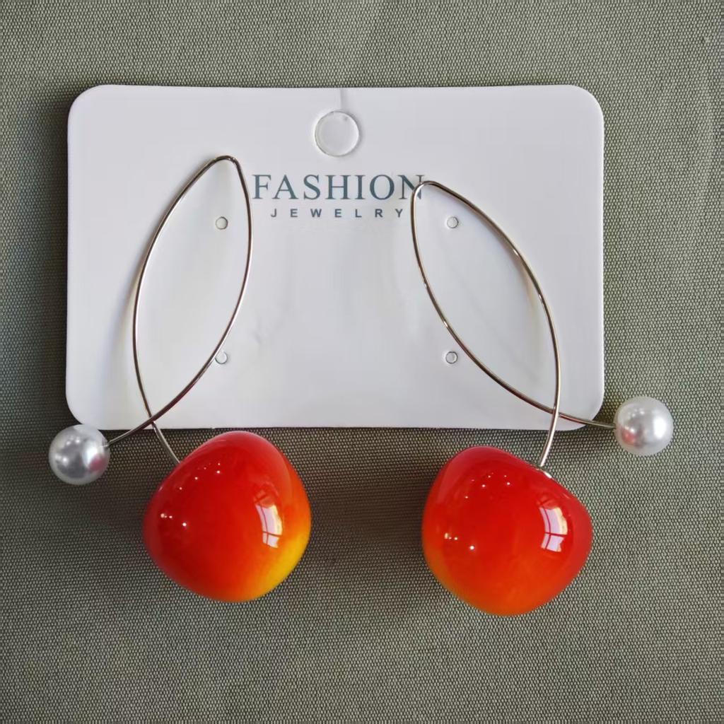 Fashion Red Cherry Earrings Women's New Delicate Super Fairy Cherry Earrings Pendant Premium Design Versatile Earrings