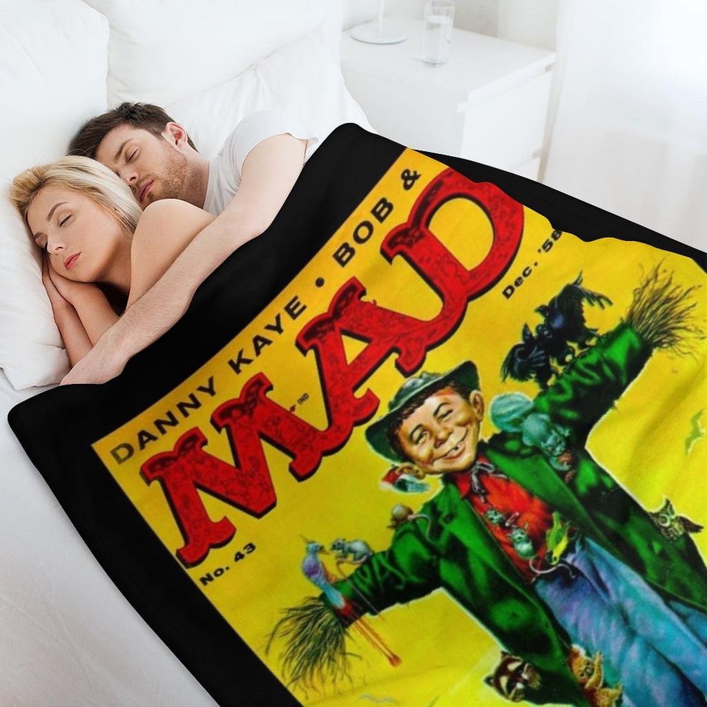 IT'S TRUE, A CLASSIC MAD MAGAZINE COVER ART!!! Throw Blanket decorative for sofa christmas decoration Blankets