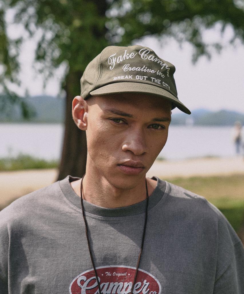FAKE CAMPER Script Camper Script Lettering Snapback [Khaki]