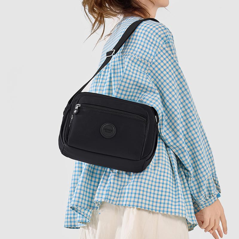 Crossbody Bag Multi-Layer Pocket Shoulder Bag Water-Repellent Nylon Women's Small Square Bag