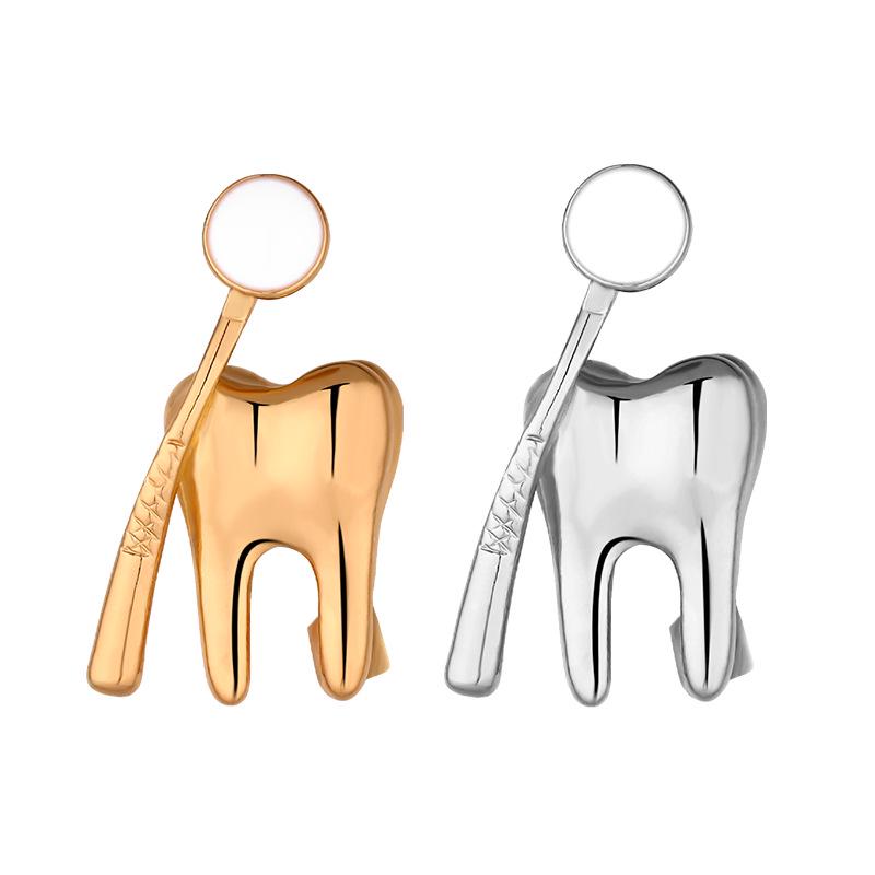 Creative Medical Brooch: Dental Mirror Design for Shirts and Coats