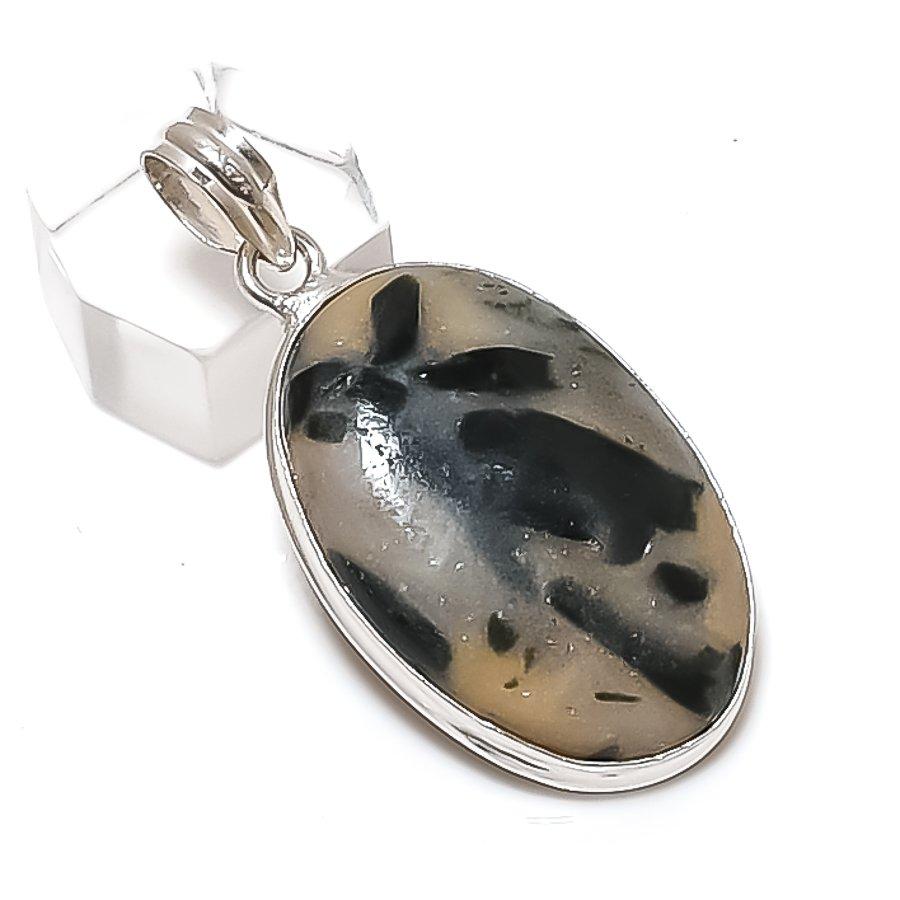 

Green Tourmaline Gemstone Handmade 925 Sterling Silver Pendant 1.97 t9Z46