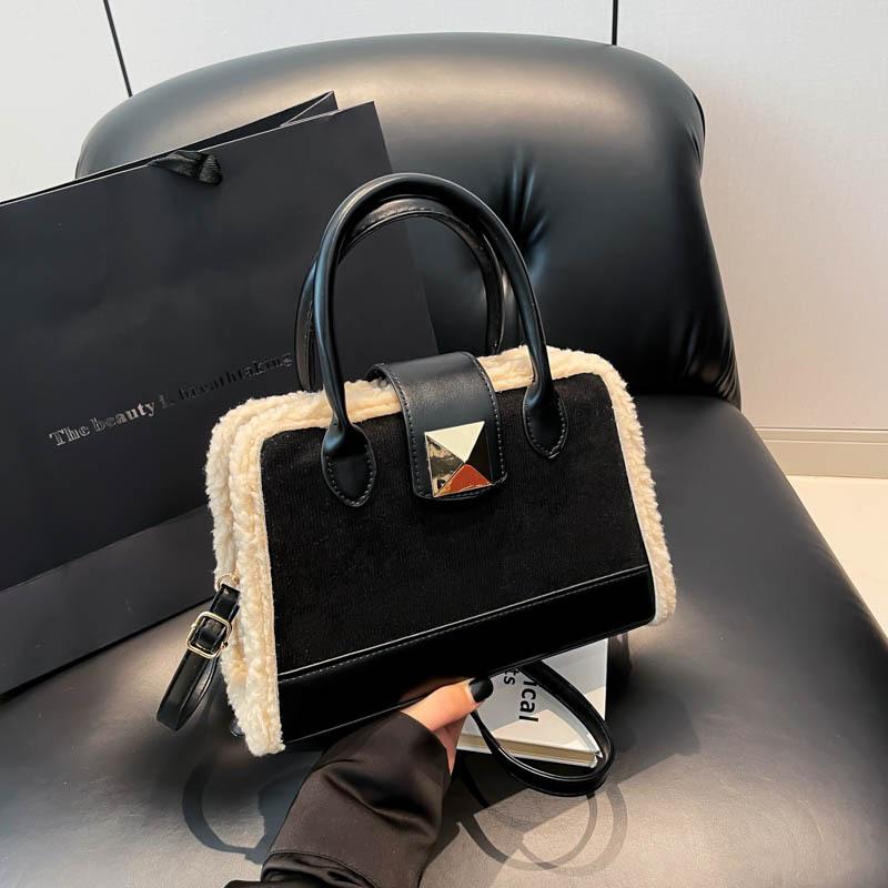 Autumn And Winter Fashion Splicing Small Square Bag Foreign Style Pu Women'S Bag Texture Versatile Commuter Messenger Bag Tide