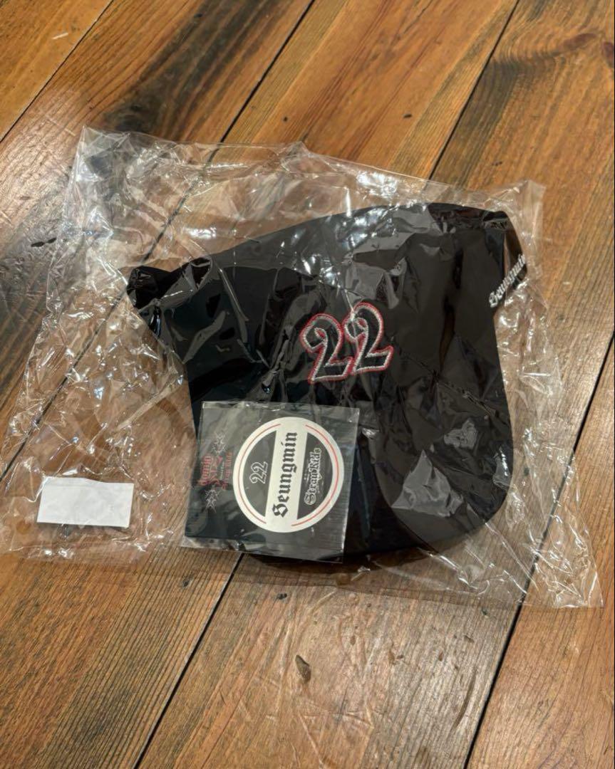 

[Б/У] straykids dominATE Ecopa Кепка Сынмин