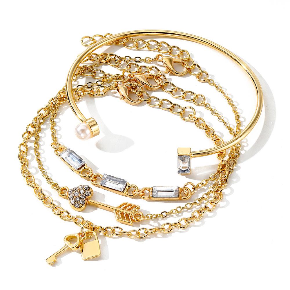 Elegant vintage-style pearl open bracelet4New European and American style key lock metal bracelet set for women