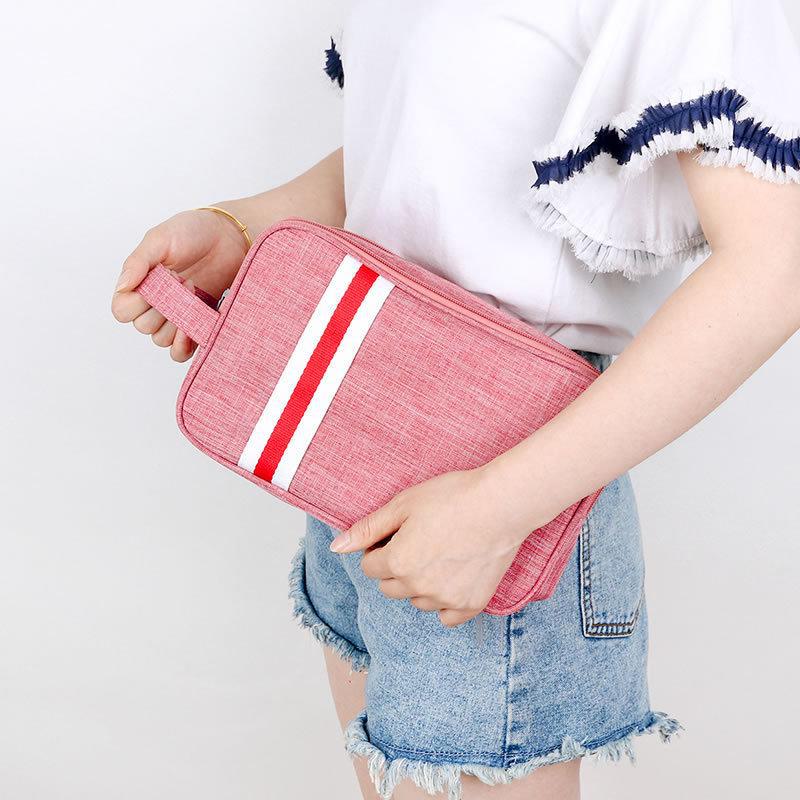 New Arrival Portable Cosmetic Bag with Wet & Dry Separation - Stylish Toiletry & Travel Storage Solution