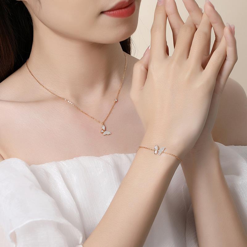 Tancise S925 Sterling Silver Luxury Personality Pendant Necklace Women's Classic Tide Necklace