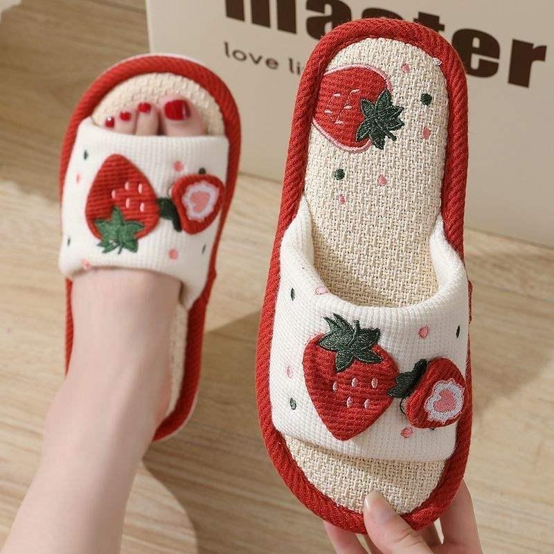 Korean Style Non-Slip Linen Strawberry Slippers for Women – Breathable, Sweat-Absorbent, Silent, Indoor Comfort for All Seasons