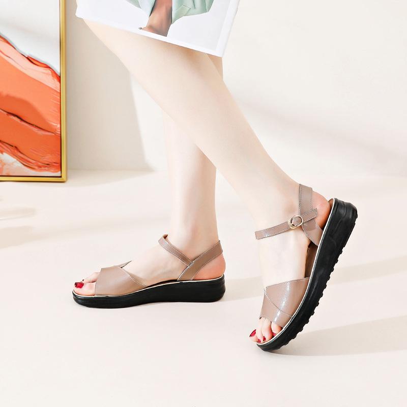 ~~ Mom Sandals Leather Middle-aged and Old Summer Soft-soled Women's Shoes Flat-soled Grandma Non-slip Comfortable Sandals