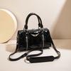 New Niche Crossbody Shoulder Bag Versatile and Fashionable Women's Commuting Large Capacity Willow Nail Wing Bag