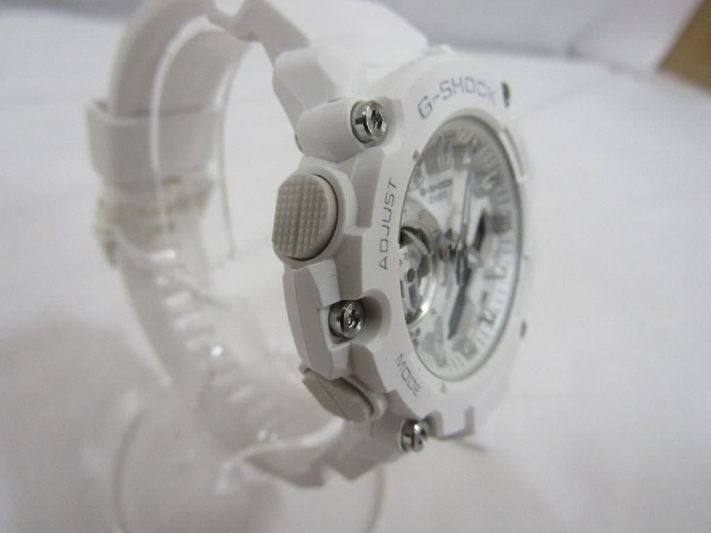 CASIO Carbon Core Guard Watch with Box and G-SHOCK GMA-S2200M-7AJF Analog-Digital Men's Manual, 141120