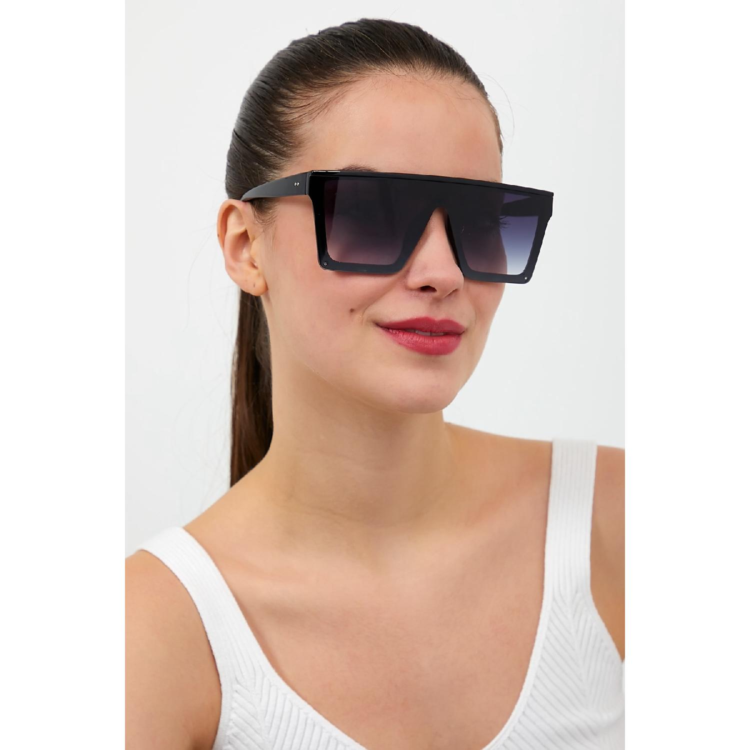 

Major Square Thick Framed Big Sunglasses Black