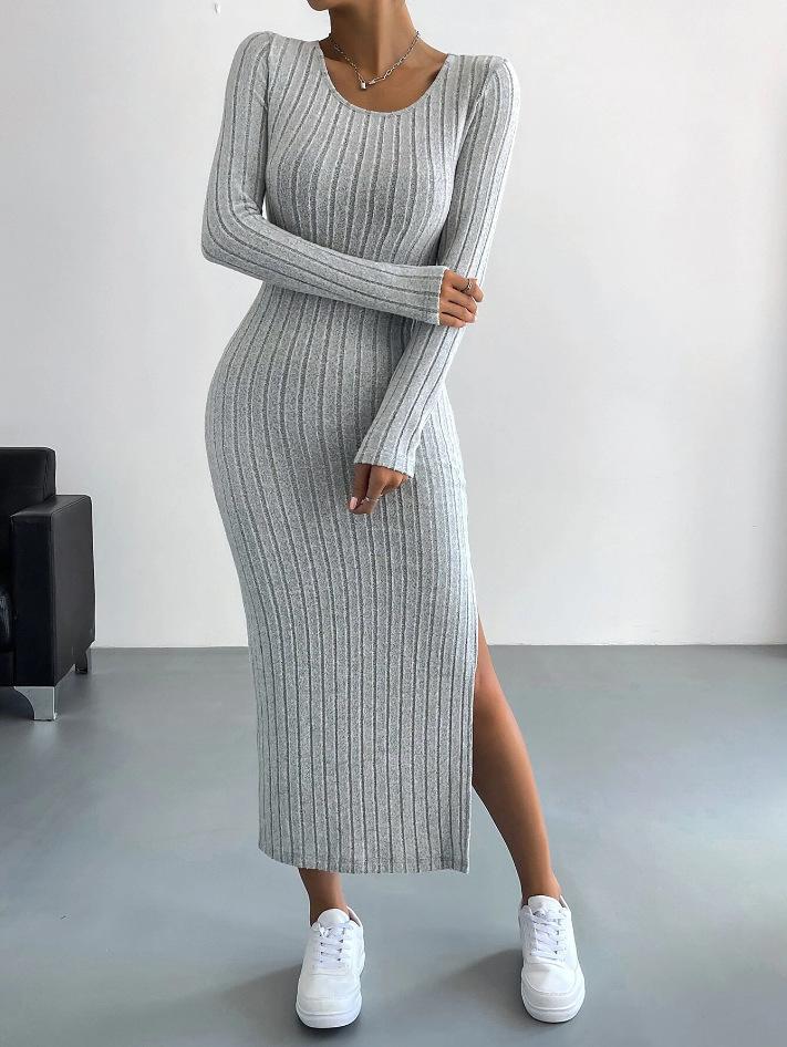 2025 Autumn/Winter Bestseller: European and American Women's Long-Sleeved Round Neck Slit Knit Dress.