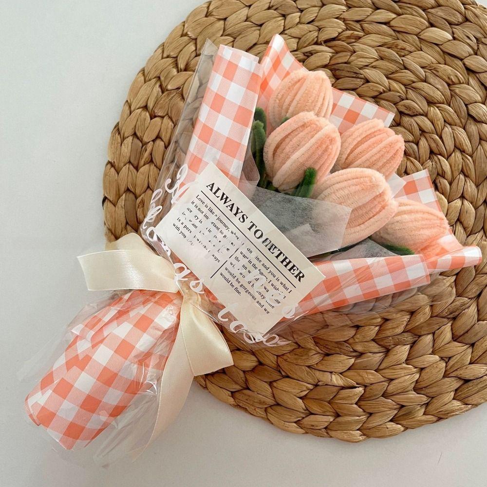 Bouquet di Tulipani Artificiali Finiti a Mano Fiori Artificiali in Filo di Ferro Colorato Fiore Intrecciato su Stelo Intrecciato