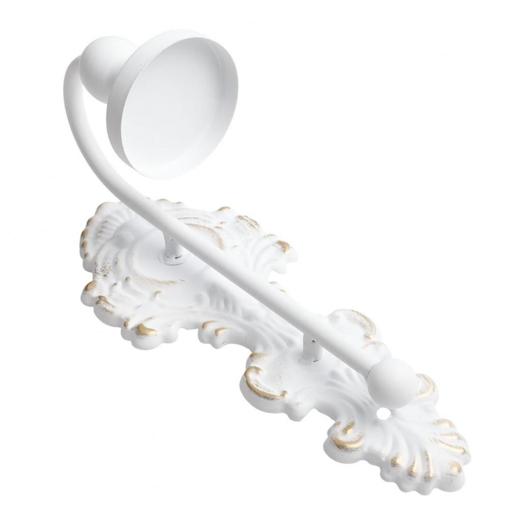 Vintage nástěnný svícen na úzké svíčky, starobílá litinová dekorace