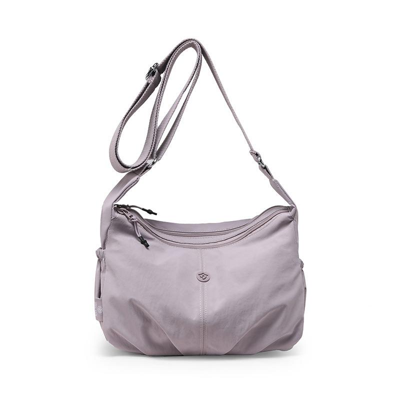 Lässige leichte mehrlagige Umhängetasche Damen neue minimalistische Stil Arbeits-Nylon-Pendler-Tasche Sport-Schultertasche