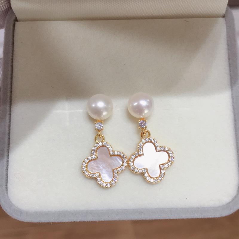 Fashion Four-leaf Clover Earrings for Women Exquisite Luxury Earrings