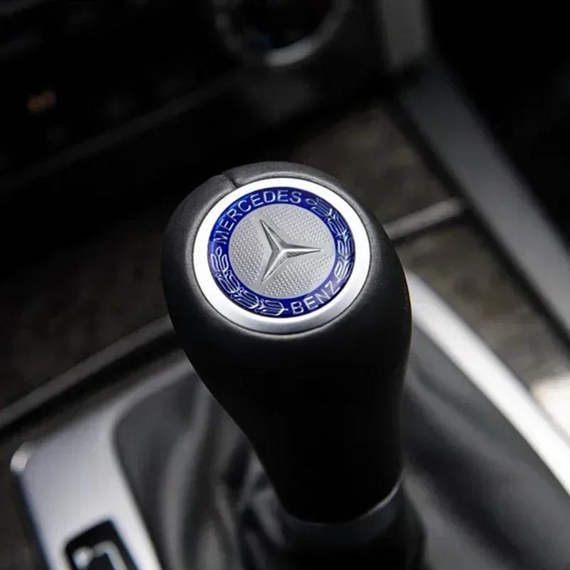 Bilklistermärke Ny 2025 För Mercedes Benz Bil Växelväljare Dekoration Växelväljare Huvud Emblem Klistermärke För Mercedes Benz AMG W204 W205 W20