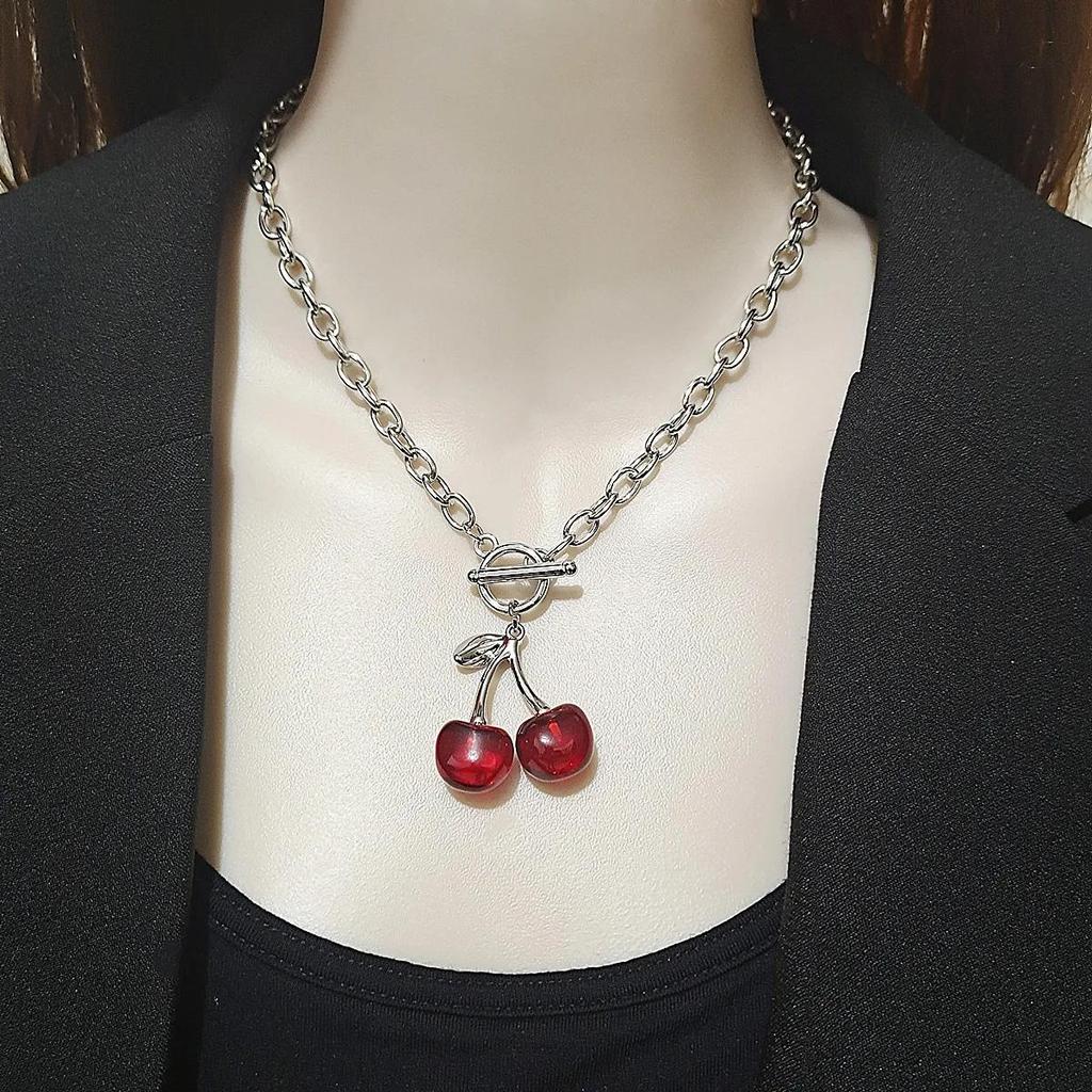 Fashion Sports Football Necklace Pendant Crystal Links Chains Soccer Pendant Women Necklace Fit Athletic Fans Jewelry Gift