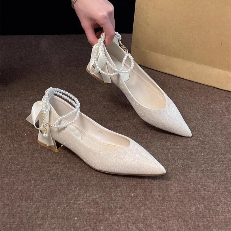 Móda 2025 Nové Mary Jane Boty na blokovém podpatku Dámské špičaté Perlové šněrovací S motýlkem Svatební boty