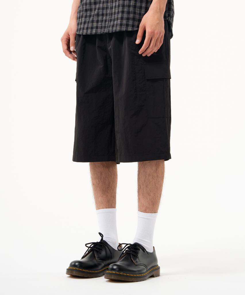 Descheuis [Renew Ver.] Nylon Wide Cargo Half Pants