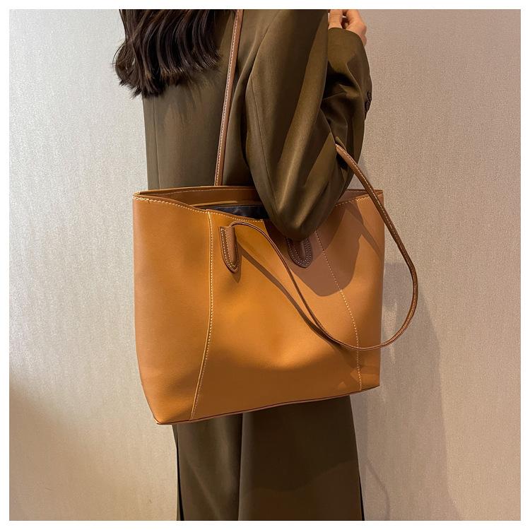 Retro Large Capacity Faux Leather Tote Bag for Women, Vintage Style Work Shoulder Handbag, Street Chic Commuter Purse