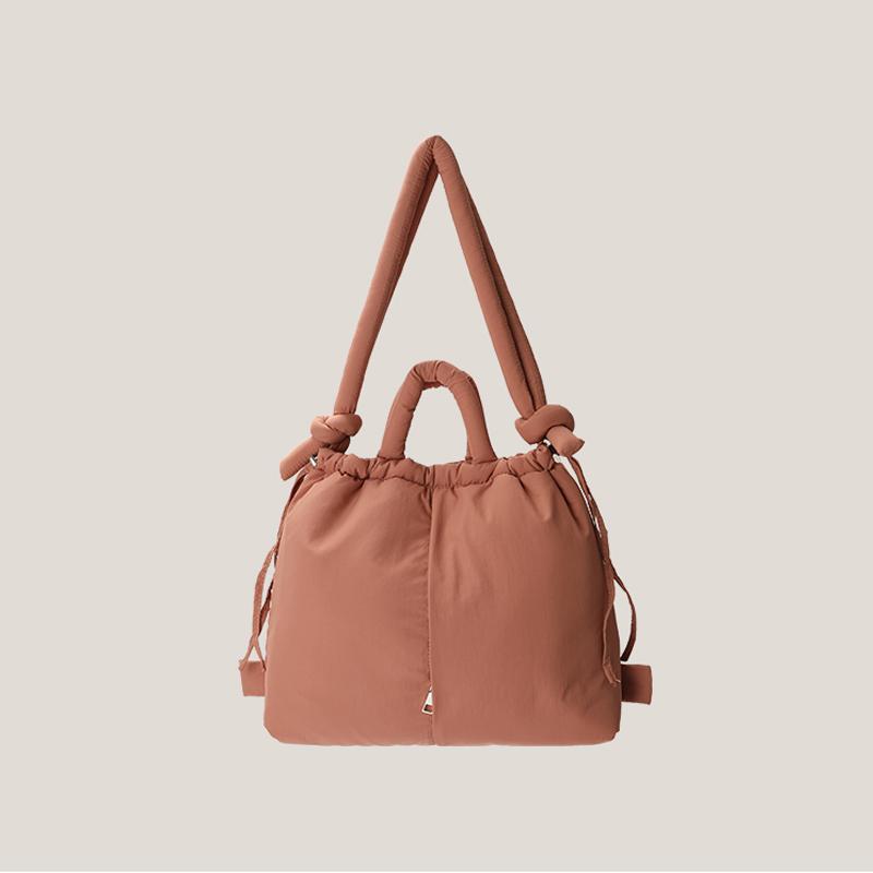 Lässige gepolsterte Nylon-Tragetasche Designer weiche Puffer-Schultertasche Umhängetasche für Damen Einfache Vintage-Handtaschen mit großer Kapazität 2025