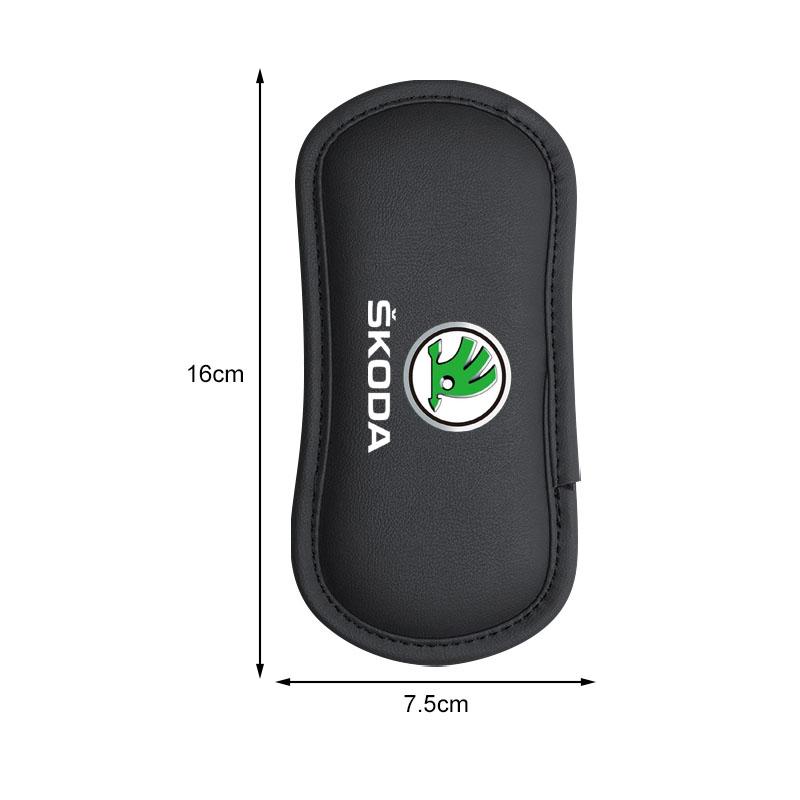 Car Leather Knee Pad Cushion Cushion Thigh Support Anti-collision Pad For Skoda Octavia 2 3 Fabia Kamiq Kapoq Kodiaq A5 A7 Rapid SCALA Superb