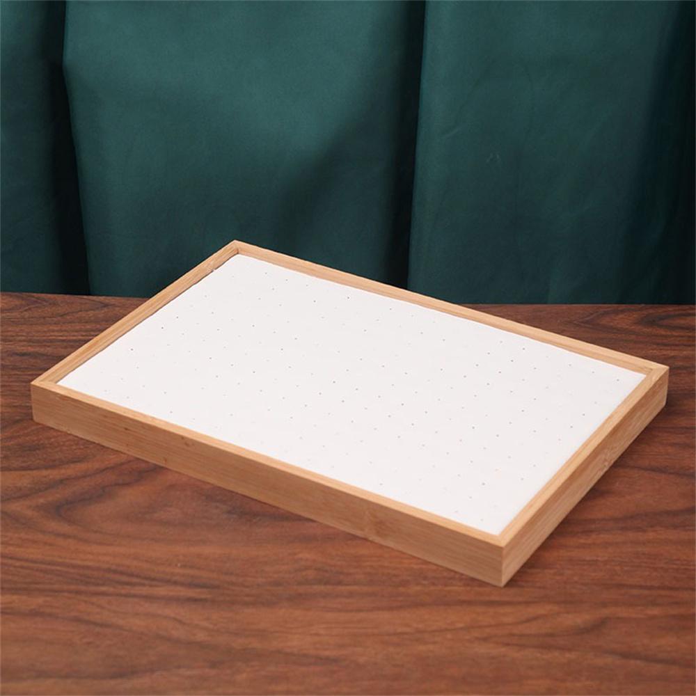 

Fashion Wooden 216 Holes Earrings Display Tray Large Capacity Stud Earring Storage Rack Jewelry Organizer Counter Showcase Props білий