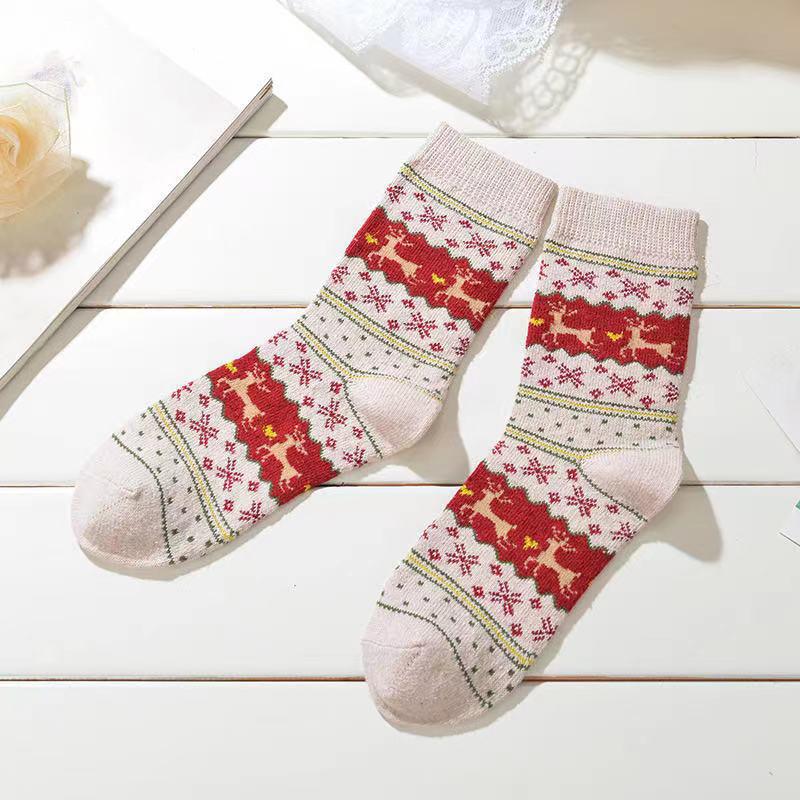 1 Pair Christmas Themed Socks Cute Cartoon Warm Colorful Lightweight Feel Elk Skin-Friendly Multi-element Comfortable