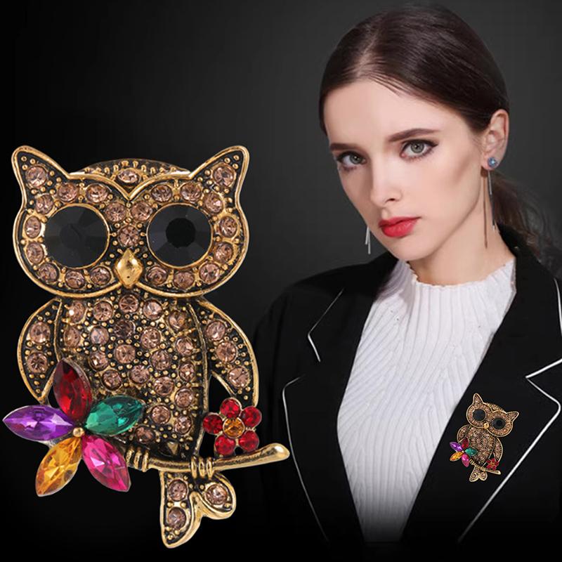 Vintage Exquisite Diamond Studded Owl Brooch Cute Temperament Animal Pins Versatile Shiny Corsage Clothing Accessories Gifts