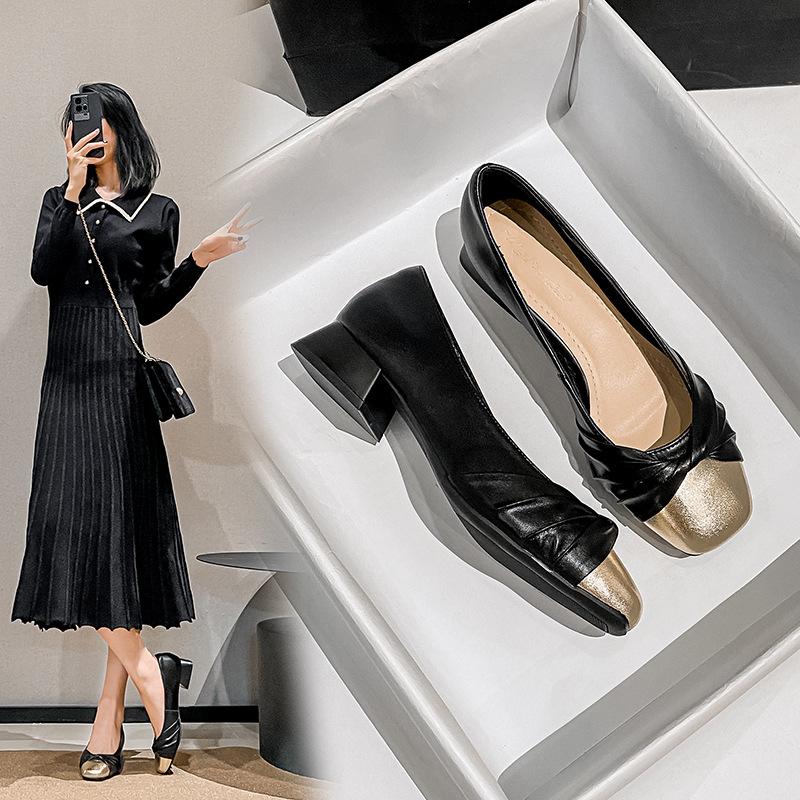 

Thick heel single shoes women s new shallow mouth square head grandma shoes commuting 43