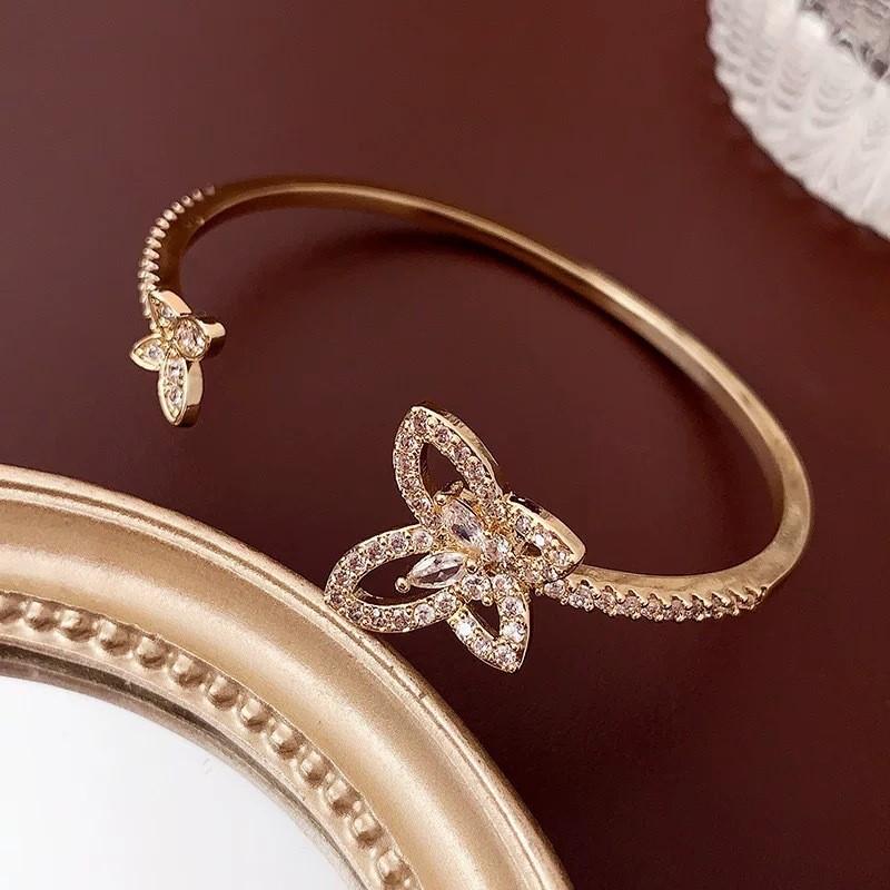 Gold Silver Plated Zircon Iris Bloom Cuff Bracelet For Stylish Office Accessories Style C