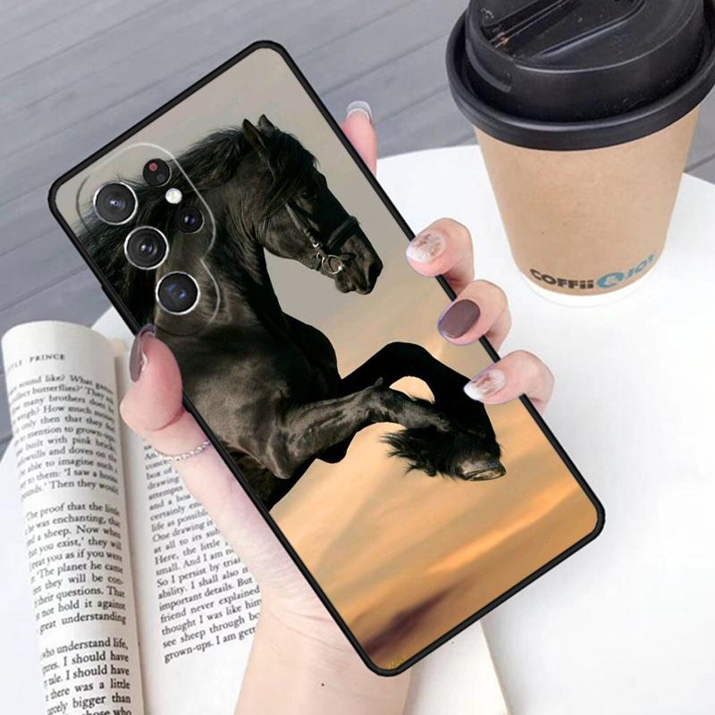 Schöne schwarze Pferd Handyhülle Cover Für Samsung Galaxy S24 S25 Ultra S21 S22 Ultra S10E Note 10 Plus Note 20 FE S23