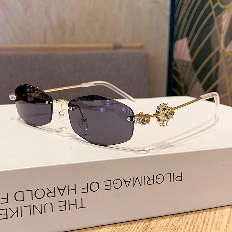 Diamond frameless oval glasses frame women s niche personalized small frame UV-proof sunglasses tide