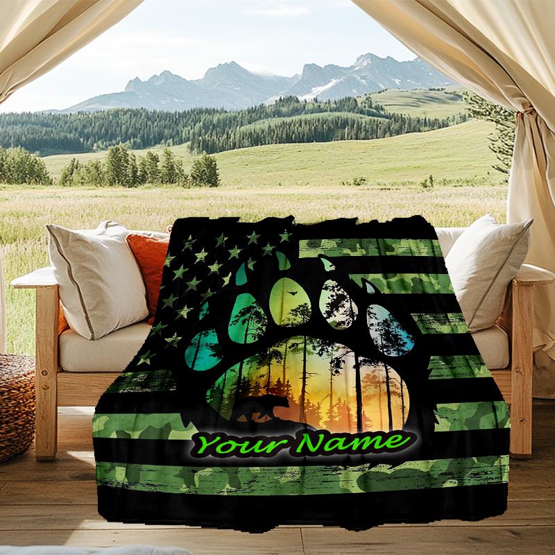 1PC Custom Name American Flag Paw Print outdooor Flannel blankets Patterns Throw Blanket All-Season Soft Gift for Couch, Bed, Camping gifts